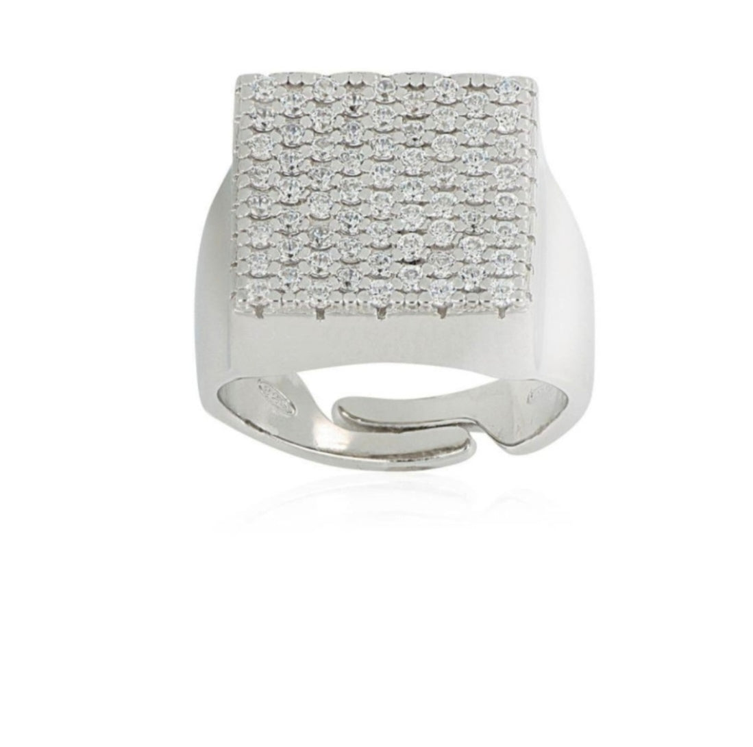 Chevalier Mignolo Square